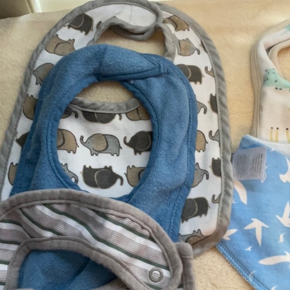 Dino and Animal Print Baby Bib Set - Blue, Orange, Green - Picture 9 of 11